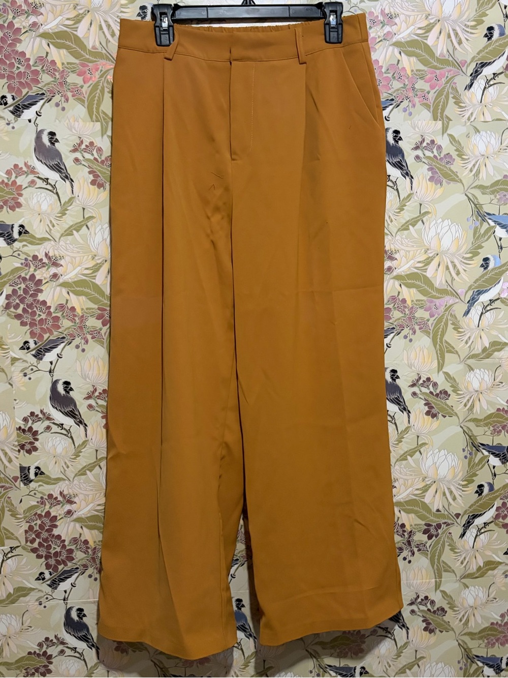 Tailored Wide-Leg Dress Pants in Mustard